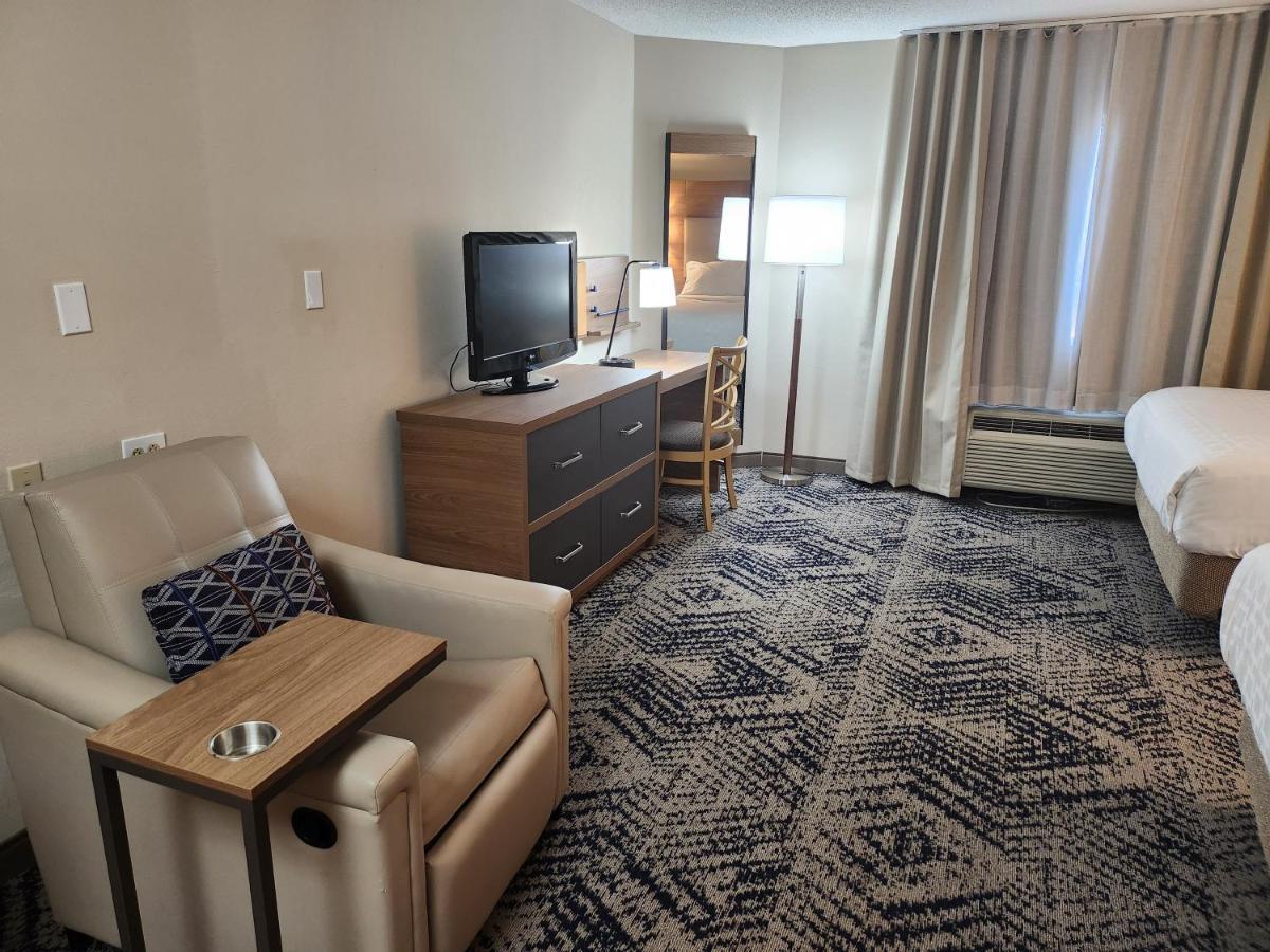 Candlewood Suites Harrisburg I-81 Hershey Area By Ihg Zewnętrze zdjęcie