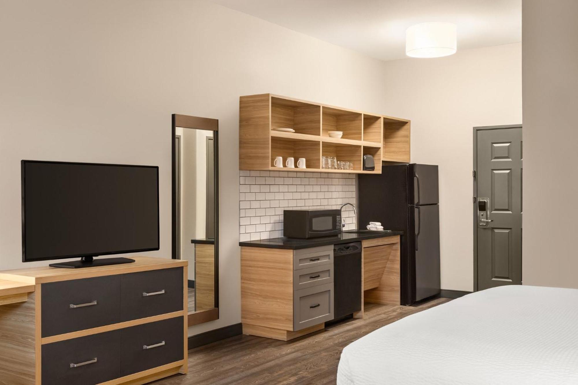 Candlewood Suites Harrisburg I-81 Hershey Area By Ihg Zewnętrze zdjęcie