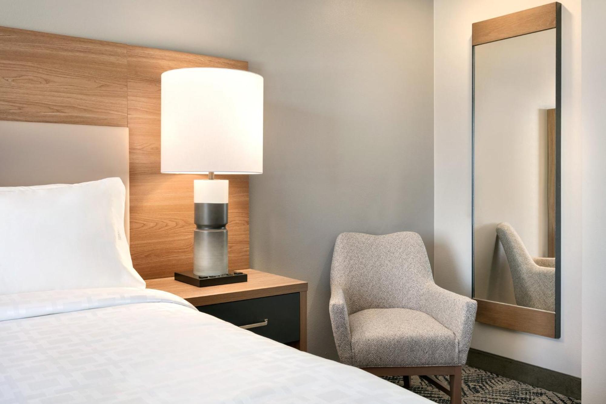 Candlewood Suites Harrisburg I-81 Hershey Area By Ihg Zewnętrze zdjęcie