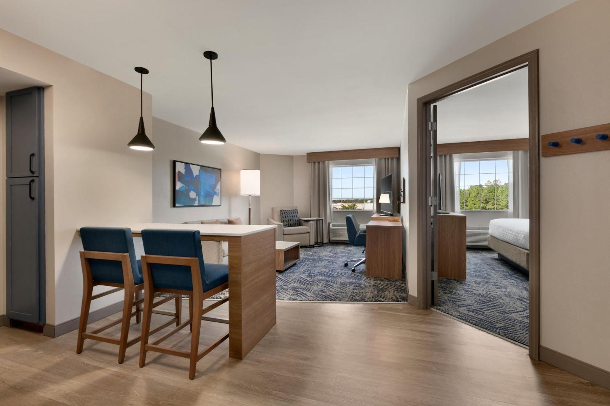 Candlewood Suites Harrisburg I-81 Hershey Area By Ihg Zewnętrze zdjęcie